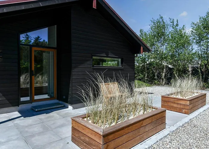 Bv403-blavand-lyngsletten-31 * Blåvand